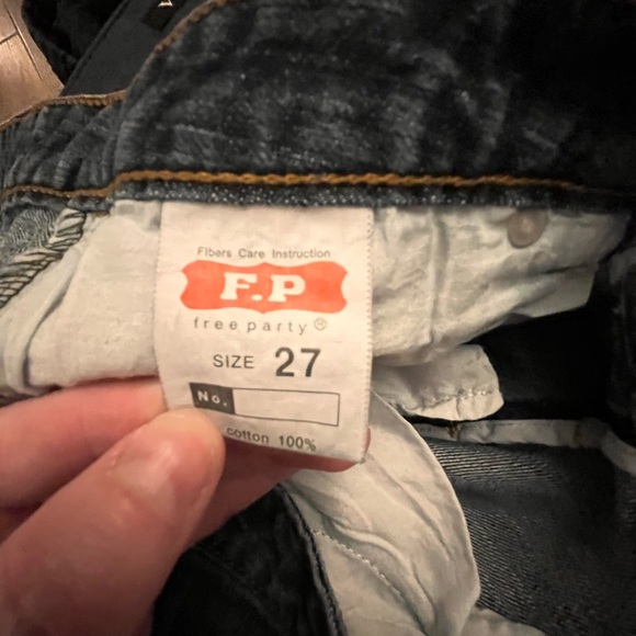 Vintage Men's Blue Jeans - Picture 10 of 11